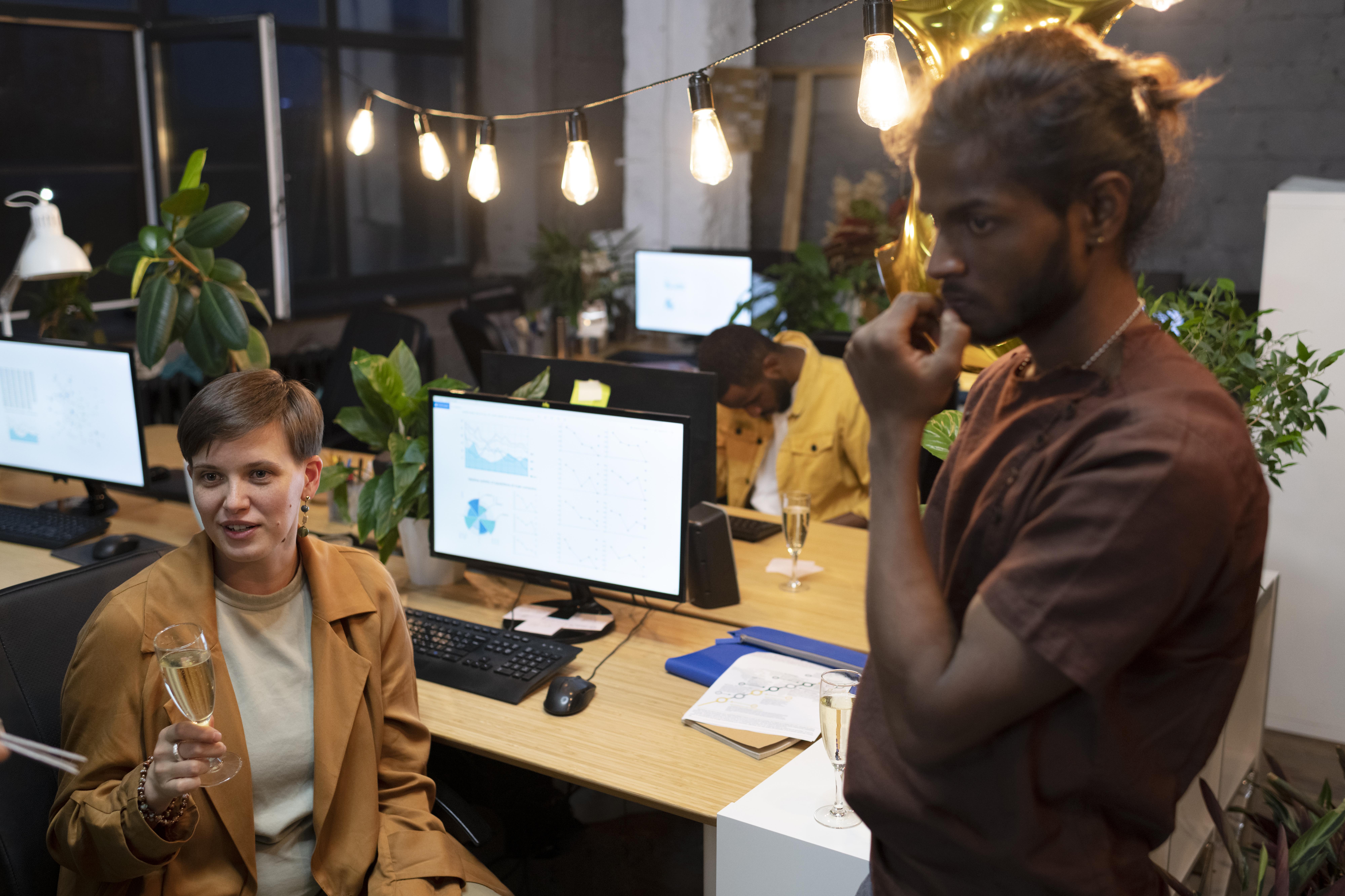 medium-shot-colleagues-job.jpg